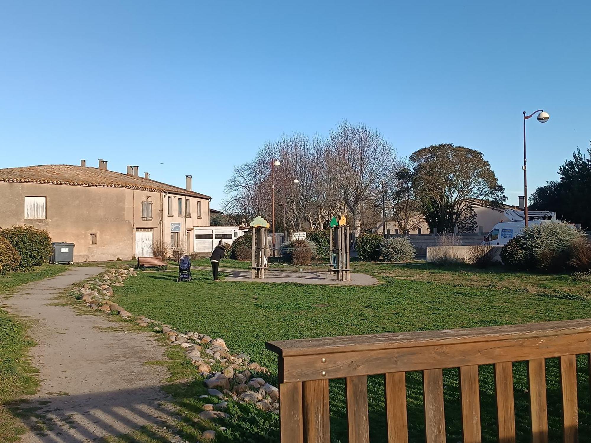Jolie Maison De Village Capendu Eksteriør billede