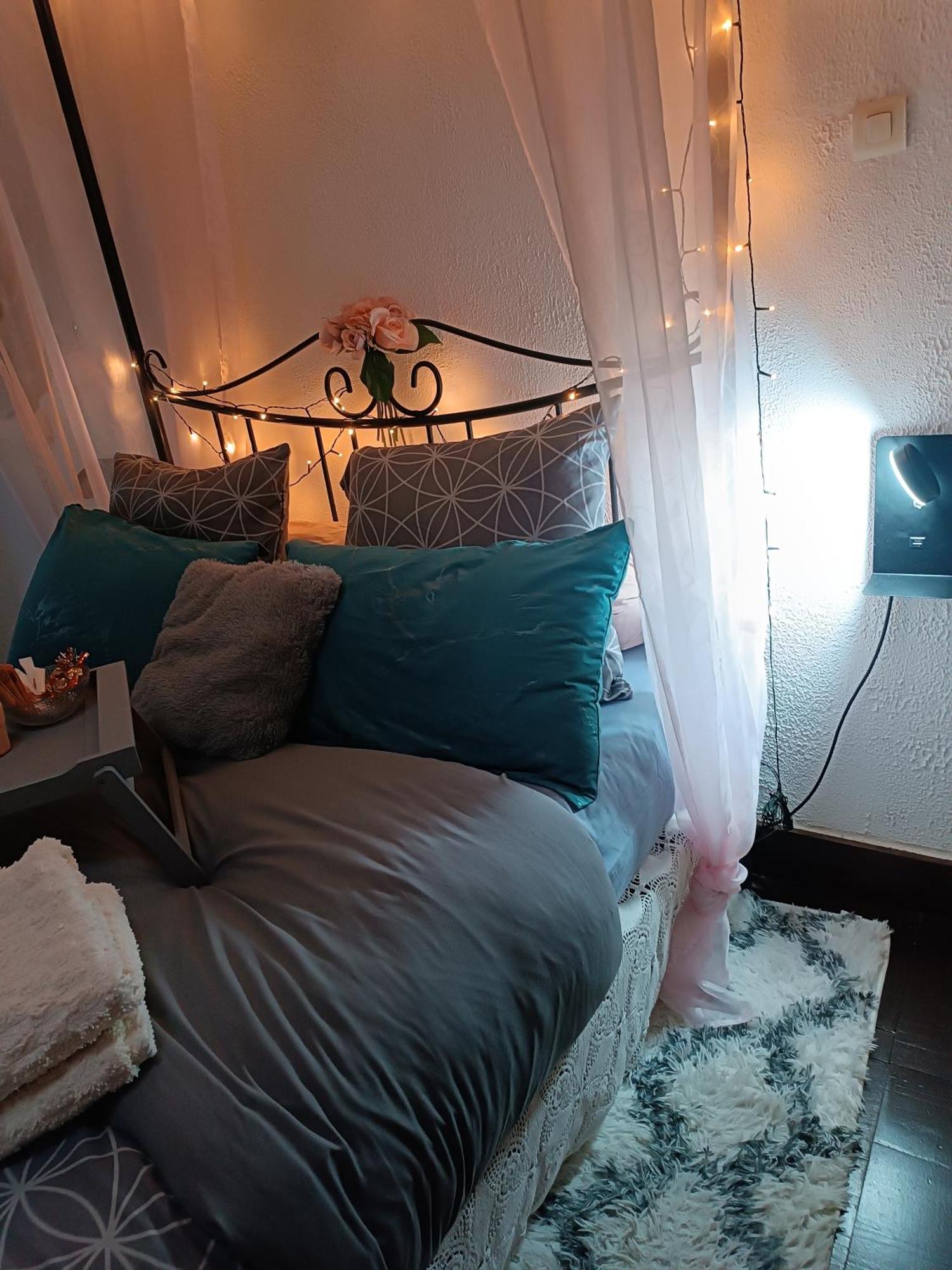 Jolie Maison De Village Capendu Eksteriør billede